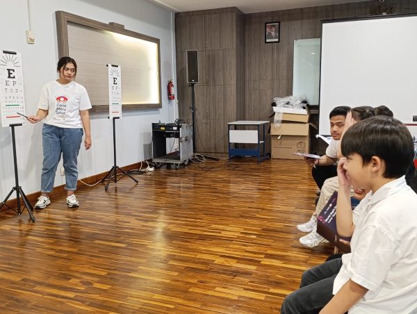 Pemeriksaan Mata Gratis Bagi Siswa Sekolah di BPK Penabur Jakarta, Kelapa Gading