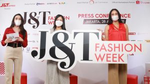 Perdana, Industri Logistik J&T Express Gelar Fashion Week Virtual dan Live Shopping