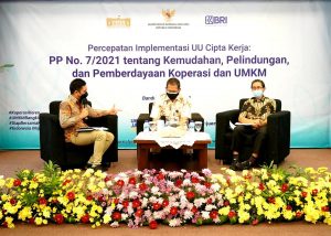 KemenkopUKM Sosialisasikan Percepatan Implementasi PP No 7/2021 Bagi Pelaku UMKM Bandung
