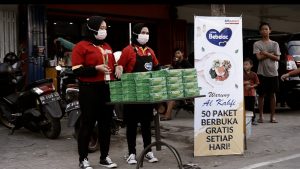 Alfamart dan Bebelac Pecahkan Rekor Muri Bagikan Ribuan Nutrisi Buka Puasa dari Sabang – Merauke