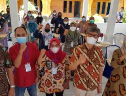 Kemenkop UKM Latih Usaha Mikro Sektor Pariwisata Pulau Tidung