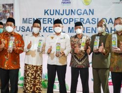 MenKopUKM Dorong KSU-GT Al Barokah Scalling-Up Kelola 1000 Hektar Lahan Beras Organik