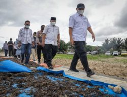 MenKopUKM Dorong Budidaya Lobster sebagai Produk Unggulan Daerah Lombok Timur