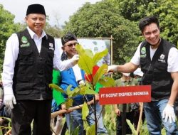 SiCepat Resmikan Program Bina Desa Konservasi Lahan Kritis di Cibiru Wetan