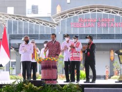 Presiden Jokowi Resmikan Bandara Tebelian di Sintang, Kalbar