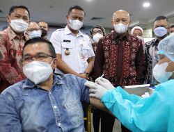 KemenKopUKM Bersama KSP Sahabat Mitra Sejati Gencarkan Vaksinasi Booster Pelaku Koperasi & UMKM