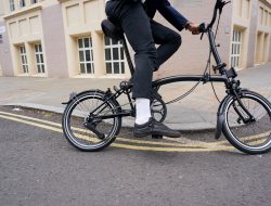 Peringati Hari Sepeda Sedunia, Brompton Kampanyekan Hidup Bahagia dengan Bersepeda