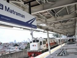Mulai Besok, Penumpang KRL Bisa Naik Turun di Stasiun Matraman