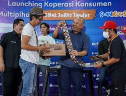 Slank Luncurkan Koperasi Slankops