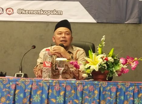 Asisten Deputi Pengembangan SDM Perkoperasian Deputi Bidang Perkoperasian dan Jabatan Fungsional KemenKopUKM Nasrun