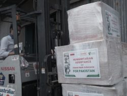 Dompet Dhuafa Kirim 300 Paket Hygiene Kit untuk Penyintas Banjir di Pakistan