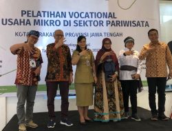 KemenKopUKM Tingkatkan Kualitas dan Kompetensi UMKM Surakarta Melalui Pelatihan Usaha Mikro