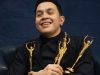 Tulus Bawa Pulang 7 Piala AMI Awards Untuk Album “Manusia”