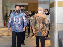 Gubernur Khofifah Tekan MoU dengan Kepala ANRI, Dorong Transformasi Digital Kearsipan