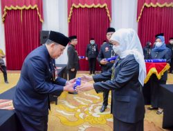 Gubernur Khofifah Lantik 19 Pejabat Eselon II Pemprov Jatim