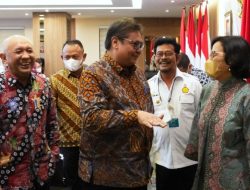 Pemerintah Turunkan Bunga KUR Super Mikro Menjadi 3 Persen