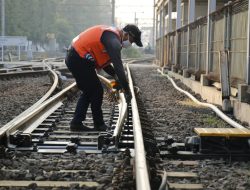KAI Daop 1 Jakarta Tempatkan Alat Material Untuk Siaga Di 29 Titik Pastikan Saat Nataru Aman