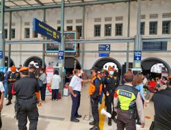 KAI Daop 1 Jakarta Memohon Maaf atas Keterlambatan KA Akibat Banjir di Wilayah Semarang