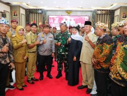 Gubernur Khofifah Apresiasi Polda Jatim Revitalisasi Omah Rembug dan Siskamling