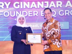 Pemprov Jatim Raih Penghargaan Implementasi ASN BerAKHLAK