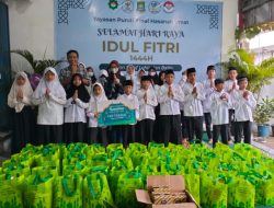 Jelang Akhir Ramadan 2023, FIFGroup Bagikan 16.640 Takjil di Seluruh Cabang di Indonesia