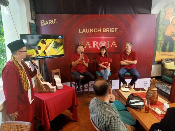 SAROJA, Sigaret Kretek Tangan (SKT) Berkualitas Karya Inovasi Terbaru Nojorono Kudus
