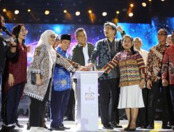 Pesta Kembang Api Jakarta Fair Meriahkan HUT ke-496 DKI Jakarta