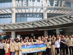 Puluhan Mahasiswa UGM Sambangi Kantor FIFGROUP