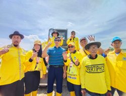 Gercep  Pimpinan DPRD Kab Subang Elita Budiarti Menormalisasi Saluran Air Persawahan Desa Citra Jaya