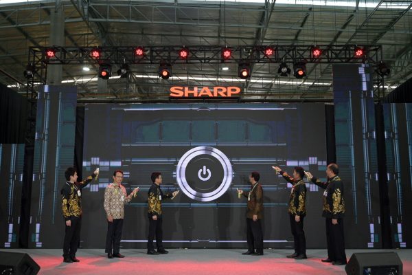 Prosesi Peresmian Pabrik AC Sharp Indonesia