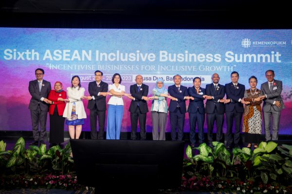 Menteri Koperasi dan UKM (MenKopUKM) Teten Masduki dalam acara Opening Ceremony 6Th ASEAN IB Summit di Nusa Dua, Bali, Rabu (23/8). Penyelenggaraan Event 6Th ASEAN IB Summit berlangsung sejak tanggal 23-25 Agustus 2023 di Bali