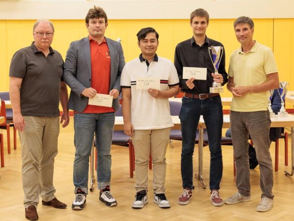 Novendra Priasmoro meraih peringkat pertama pada ajang Ottakring Open 2023 di Vienna pada tanggal (07/09/2023). Novendra juga berhasil lolos seleksi Asian Games 2023 di Guangzhou, Tiongkok, karena hasil penambahan 10 poin (2449) pada turnamen terbuka di Hungaria.