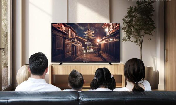 Digitec hadirkan Smart TV dengan harga terjangkau