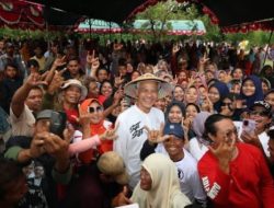 Ganjar Janji Gratiskan Biaya Sekolah Siswa SMK