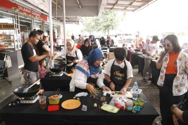Fiesta Seafood Gelar Adu Masak Berbahan Baku Seafood