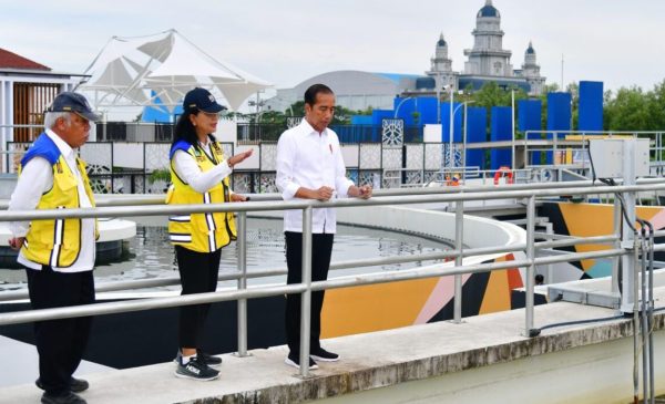 Presiden Joko Widodo meresmikan Sistem Pengelolaan Air Limbah Domestik Terpusat (SPAL-DT) Losari, Kota Makassar, Provinsi Sulawesi Selatan, pada Kamis, 22 Februari 2024. Foto: Setpres