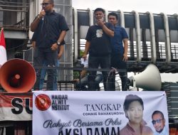 Massa Minta Pengamat Militer Connie Rahakundini Segera Ditangkap