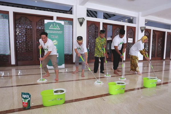 Gerakan Masjid Bersih 2024