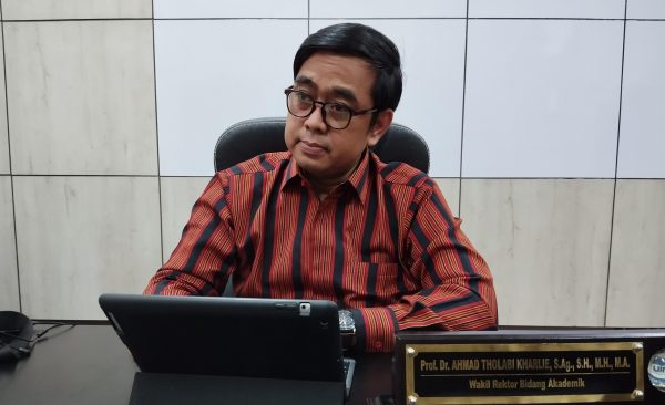Guru besar UIN Jakarta, Ahmad Tholabi Kharlie