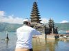 Pegadaian Sebarkan Eco Enzyme di Danau Batur Bali