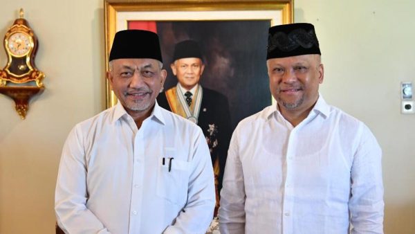 Ahmad Syaikhu dan Ilham Habibie