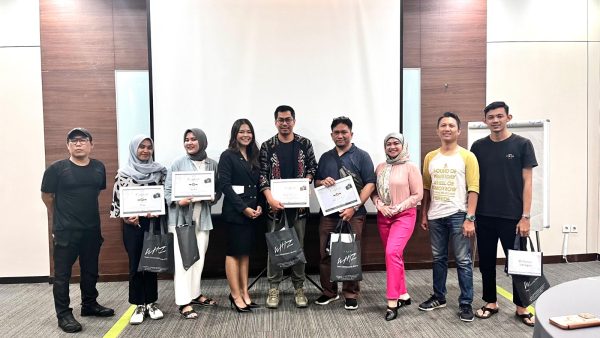 Grand Whiz Poins Simatupang Jakarta Rayakan HUT RI ke-79 dengan Kontes Foto