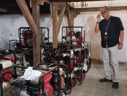 Petani Bawang Merah Tebus Diesel Pompa Air