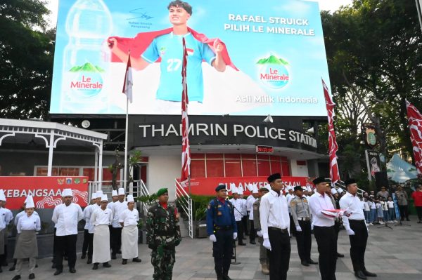 Lapisan Masyarakat Ikut Nyanyikan Lagu Nasional Hasil Kolaborasi Le Minerale