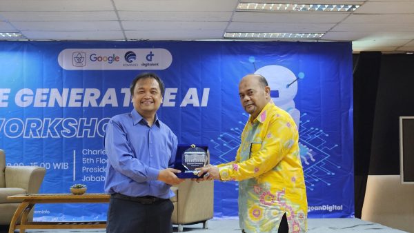 President University Gelar Workshop Generative AI