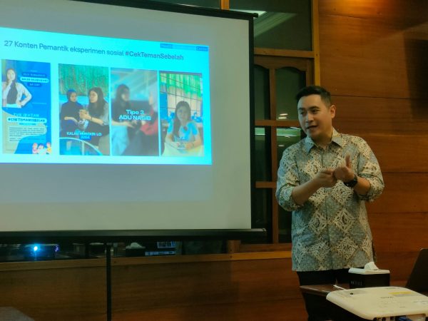 Dr. dr. Ray Wagiu Basrowi, MKK, FRSPH, yang juga menjabat sebagai Ketua HCC dan inisiator Kaukus Masyarakat Peduli Kesehatan Jiwa