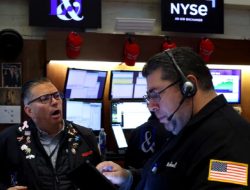 Naiknya Bunga Obligasi Menekan Wall Street