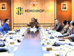 Menkop: Gapoktan Harus Bertransformasi Menjadi Koperasi dalam Penyaluran Pupuk Bersubsidi