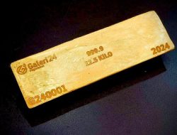 Harga Emas Antam Turun Lagi, Kini Rp1.907.000 per Gram