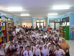 CSR, KAI Logistik Salurkan Lebih dari 1.000 Buku ke Sekolah Dasar